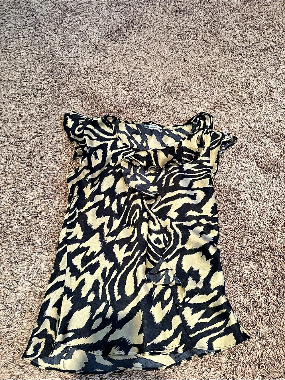 Signature by Larry Levine Animal Print Blouse in Black & Cream Like New